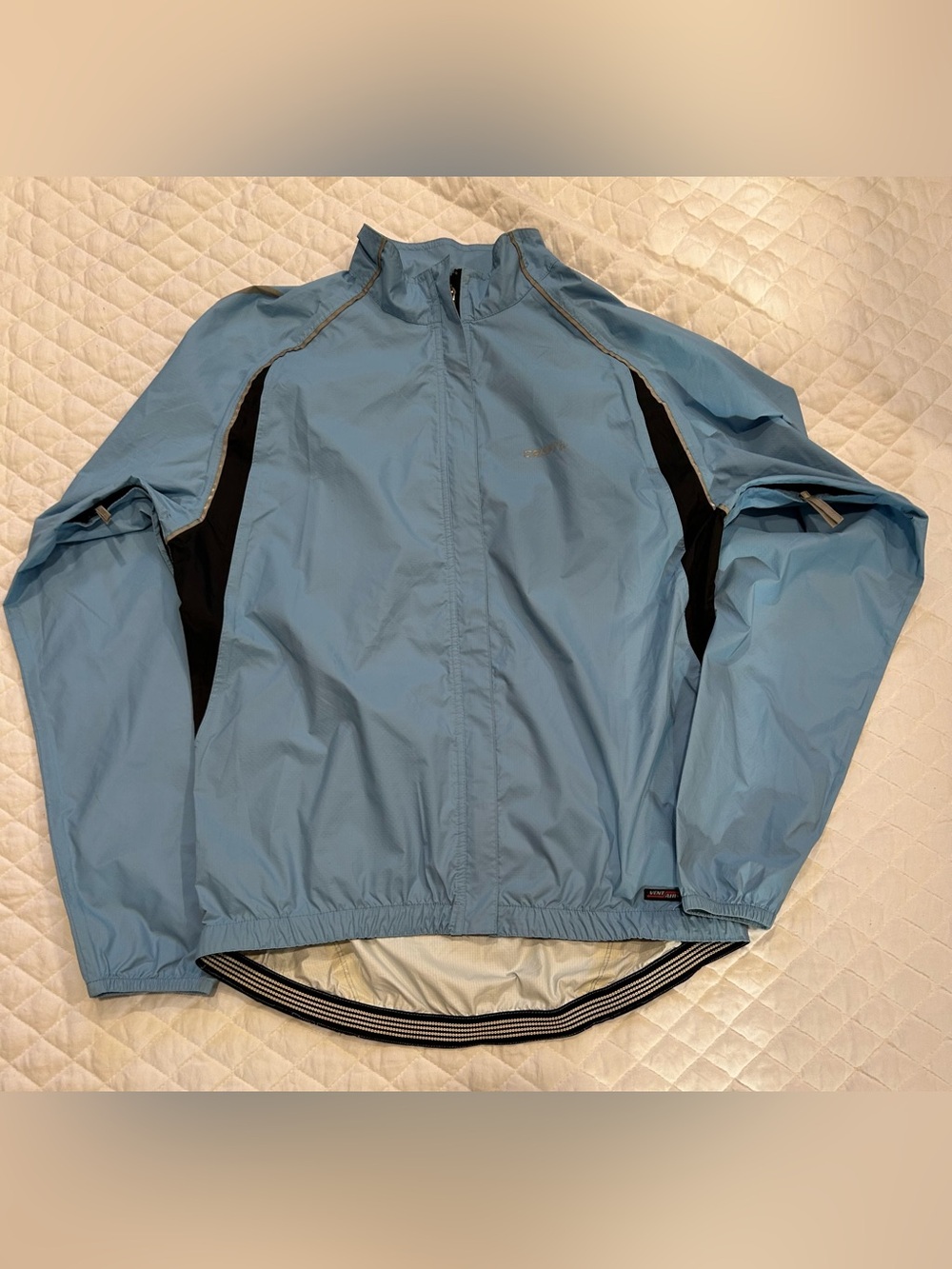 Craft Light Blue Convertible Windbreaker Jacket with Black Panels Ventair L3